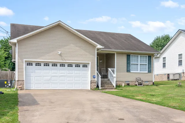 $1,800 | 303 Grant Avenue, Oak Grove, KY 42262