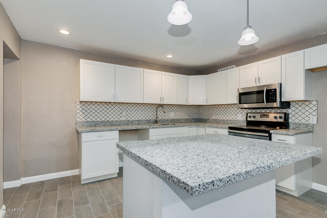 4020 West Rovey Avenue Phoenix, AZ 85019 - Photo 13 of 45 13-Rovey
