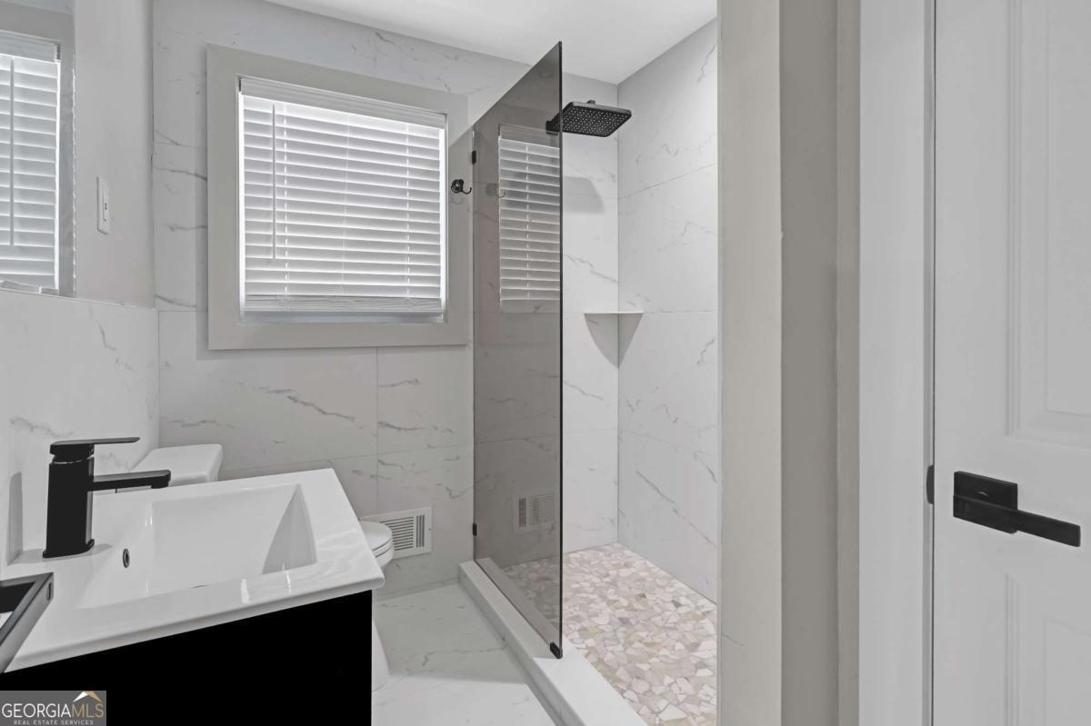 1887 Shalimar Drive Northeast Atlanta, GA 30345 - Photo 12 of 24