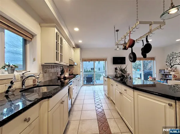 $5,800 | 441 Piermont Avenue, Piermont, NY 10968