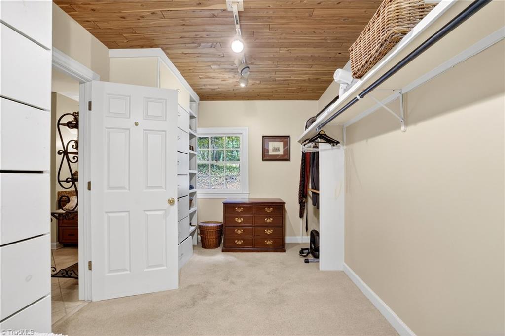 1319 Heathcliff Court High Point, NC 27262 - Photo 28 of 49