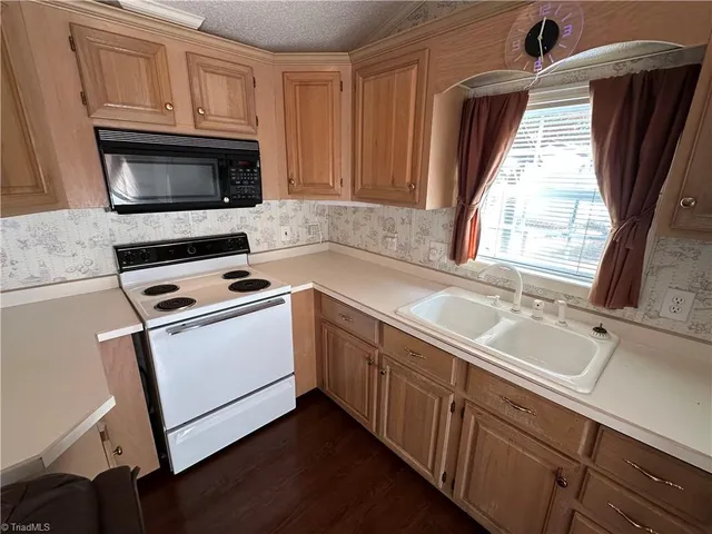 $139,000 | 124 Hummingbird Circle, New London, NC 28127