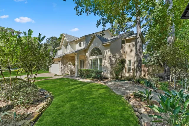 $730,000 | 26 Lucky Leaf Court, The Woodlands, TX 77381