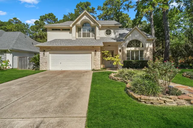 $730,000 | 26 Lucky Leaf Court, The Woodlands, TX 77381