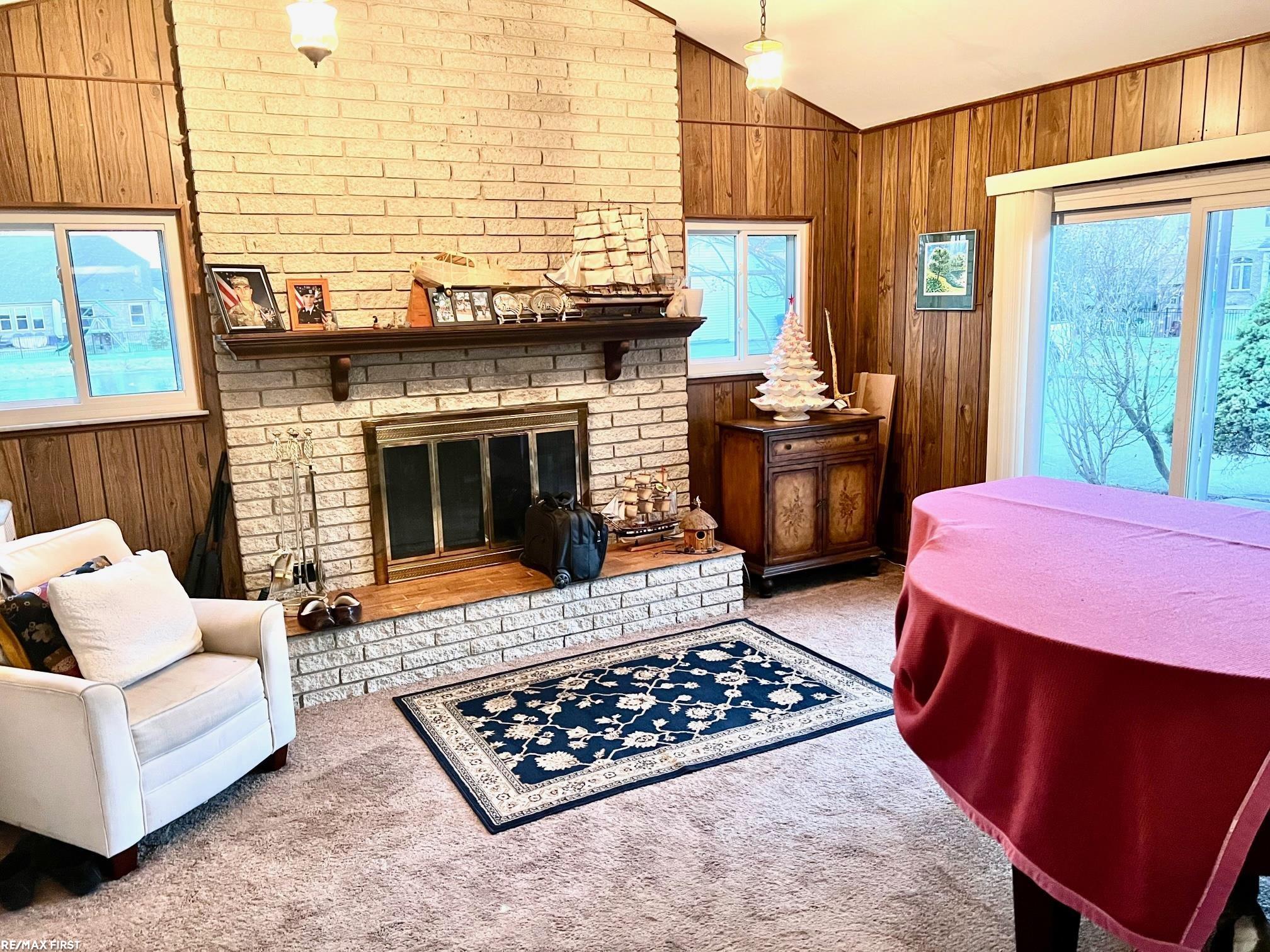 55400 Hayes Road Macomb, MI 48042 - Photo 4 of 19 Gallery Image 4