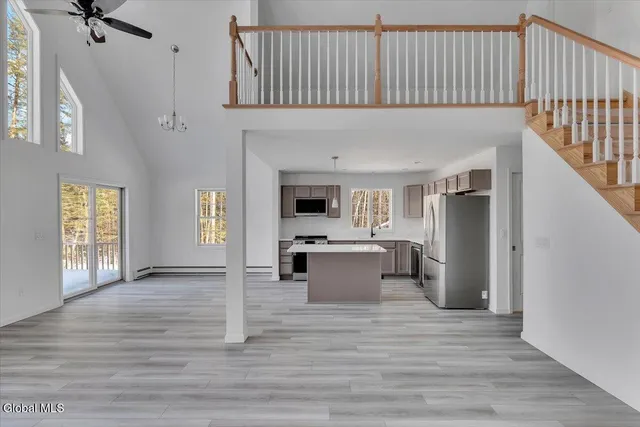 $875,000 | 106 Mountain Path, Johnsburg, NY 12853