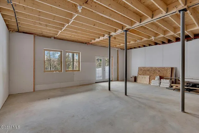 $875,000 | 106 Mountain Path, Johnsburg, NY 12853