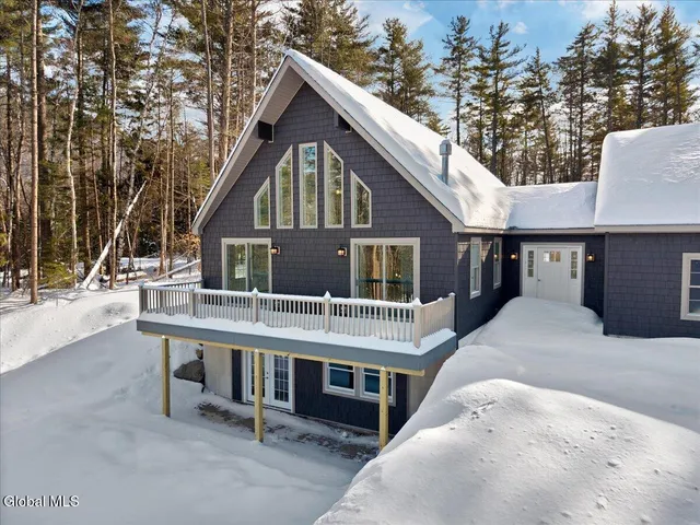 $875,000 | 106 Mountain Path, Johnsburg, NY 12853