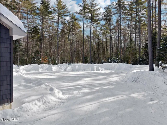 $875,000 | 106 Mountain Path, Johnsburg, NY 12853