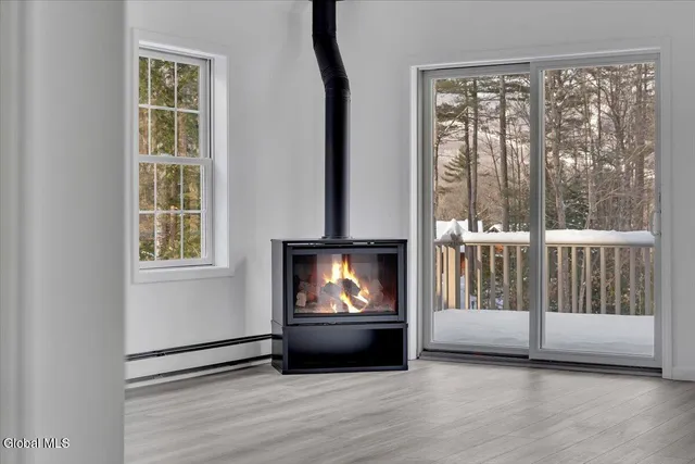 $875,000 | 106 Mountain Path, Johnsburg, NY 12853