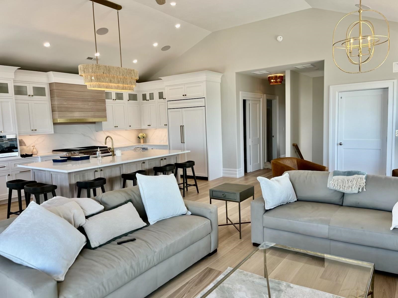 8814 2nd Stone Harbor, NJ 08247 - Photo 4 of 33