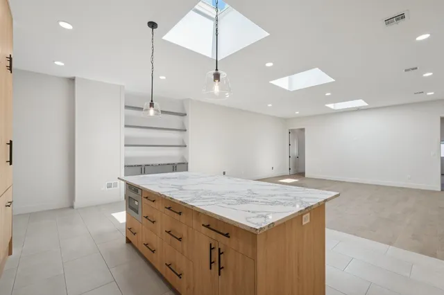 $868,000 | 6500 Durham Avenue, North Bergen, NJ 07047