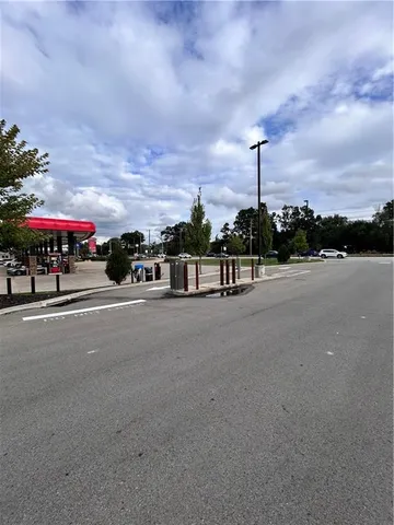 $2,500 | 2825 Freeport Road, Pittsburgh, PA 15238