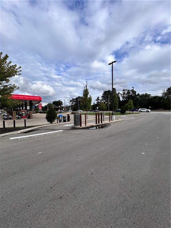 2825 Freeport Road Pittsburgh, PA 15238 - Photo 5 of 5 a view of a street with a table and chairs