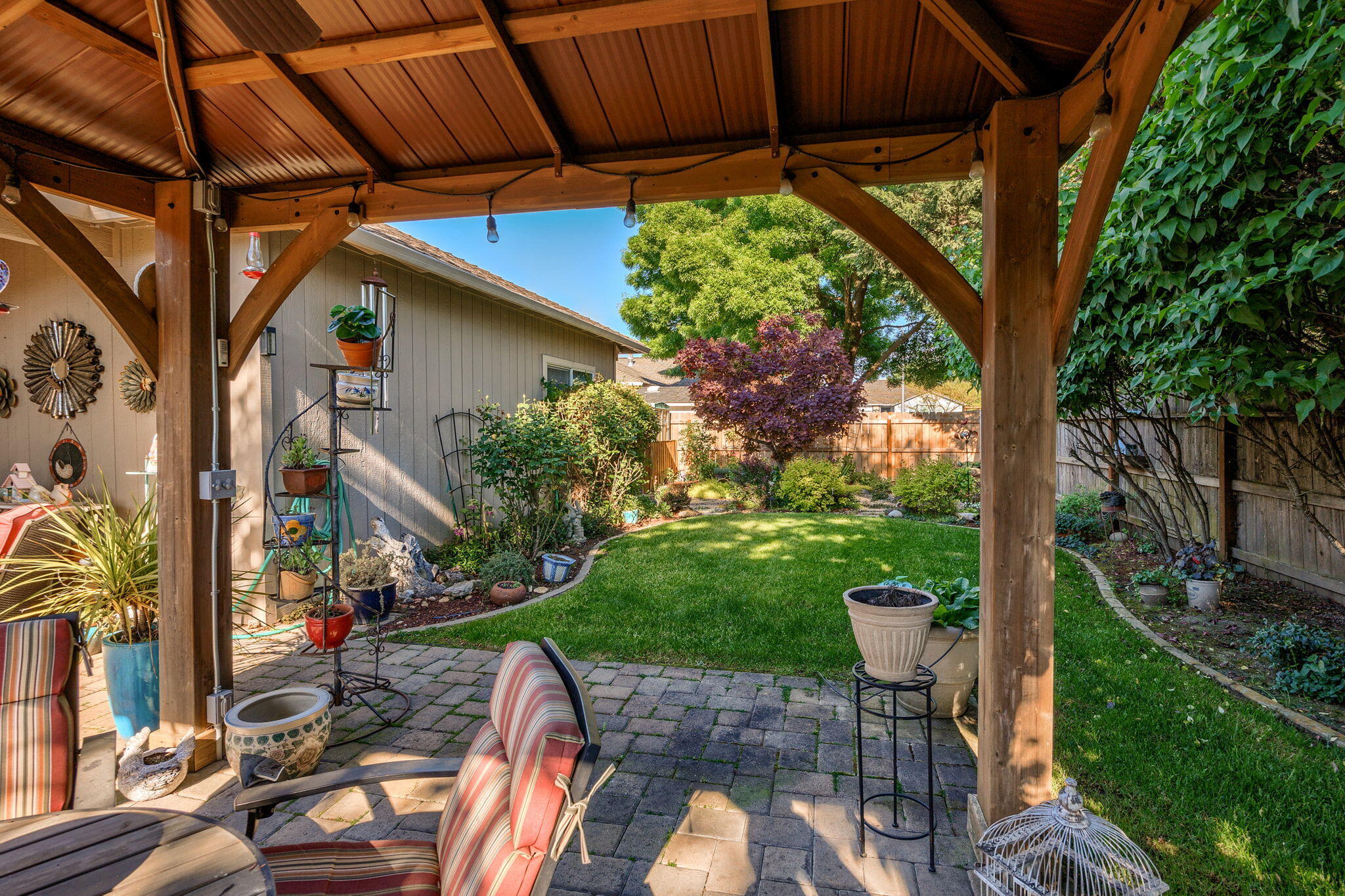 2638 Rabun Way Central Point, OR 97502 - Photo 24 of 31 23