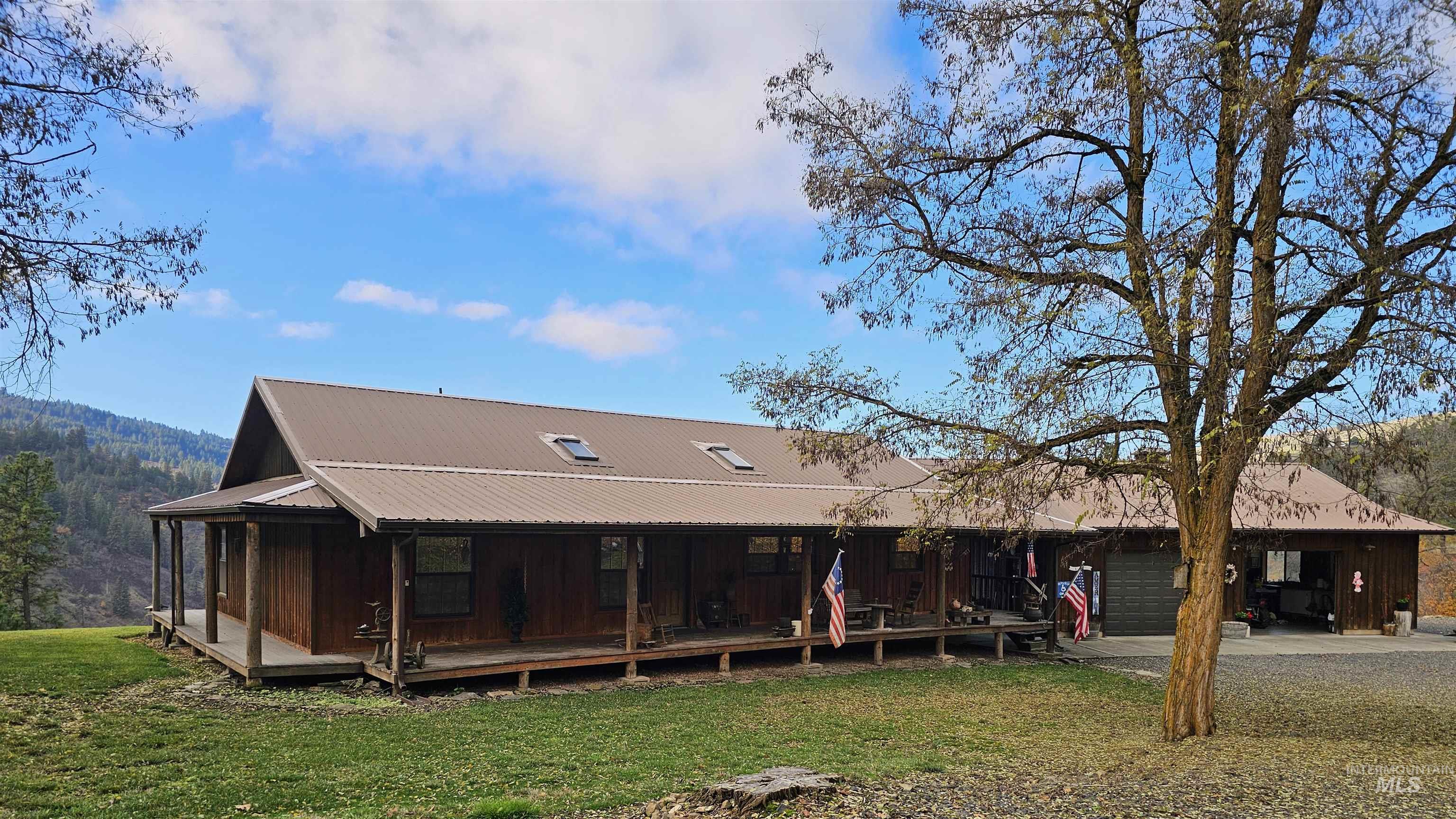 20044 Orchard Lane Lenore, ID 83541 - Photo 2 of 50