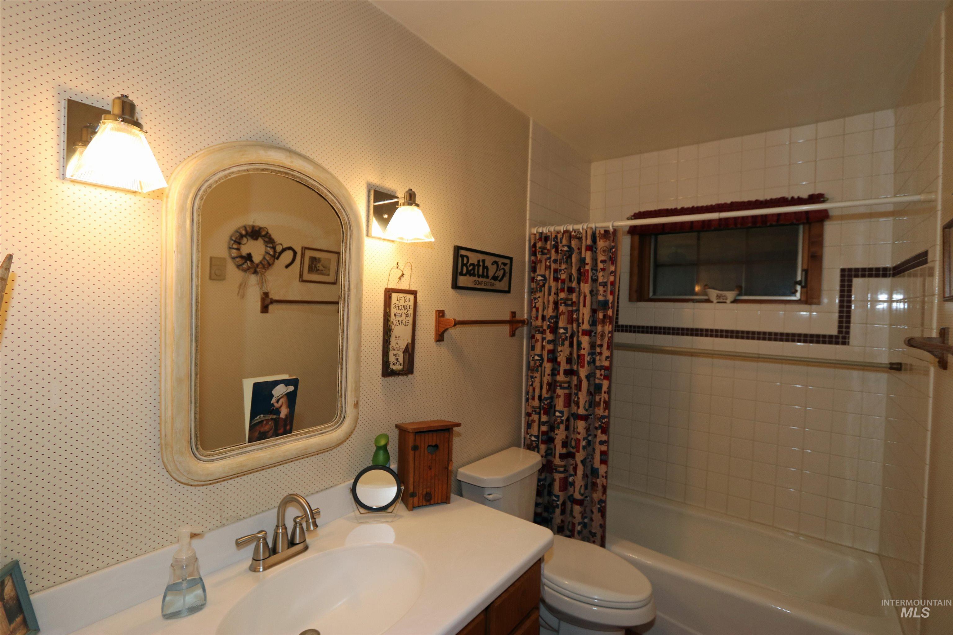 20044 Orchard Lane Lenore, ID 83541 - Photo 21 of 50