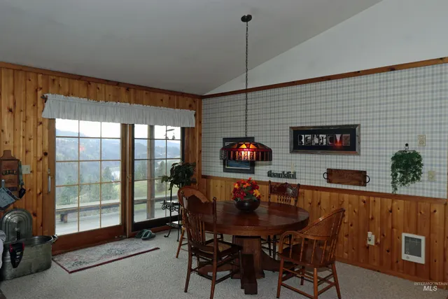 $850,000 | 20044 Orchard Lane, Lenore, ID 83541