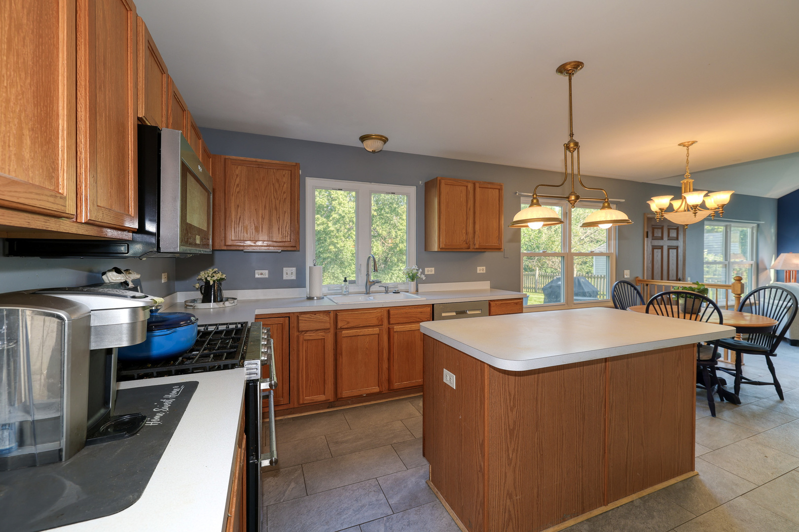 86 South Hankes Road Aurora, IL 60506 - Photo 13 of 28 Gallery Image 13