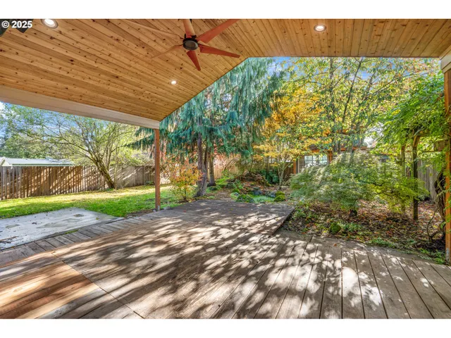 $695,000 | 818 Sierra Vista Drive, Newberg, OR 97132