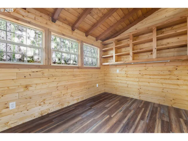 $695,000 | 818 Sierra Vista Drive, Newberg, OR 97132