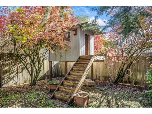 $695,000 | 818 Sierra Vista Drive, Newberg, OR 97132