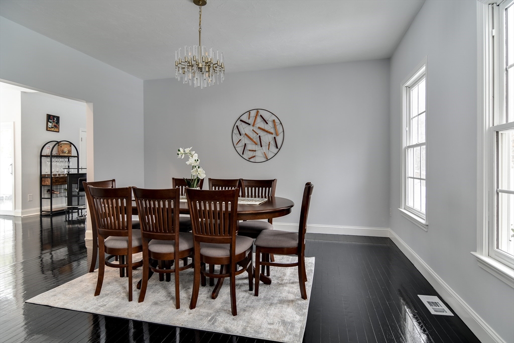 115 Cedar Street Ashland, MA 01721 - Photo 5 of 40 Gallery Image 5