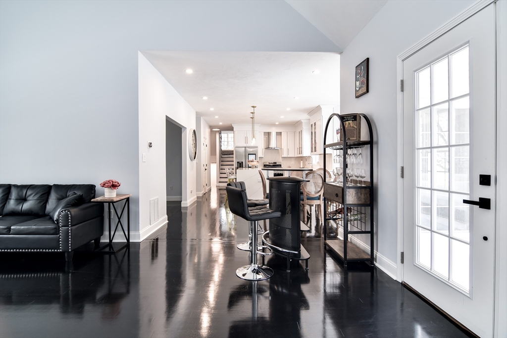 115 Cedar Street Ashland, MA 01721 - Photo 9 of 40 Gallery Image 9