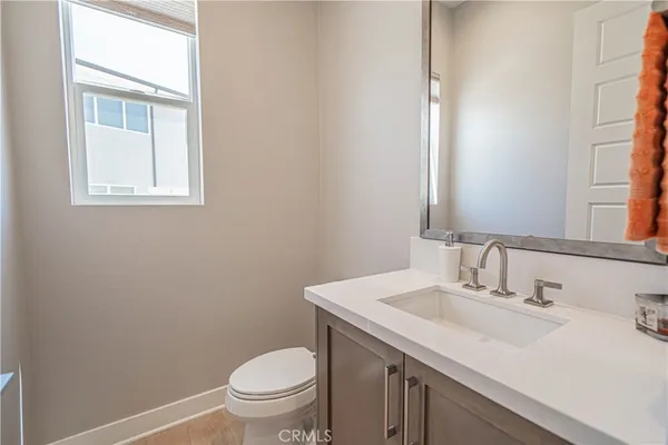 $1,595,000 | 27871 Screenplay Place, Valencia, CA 91381