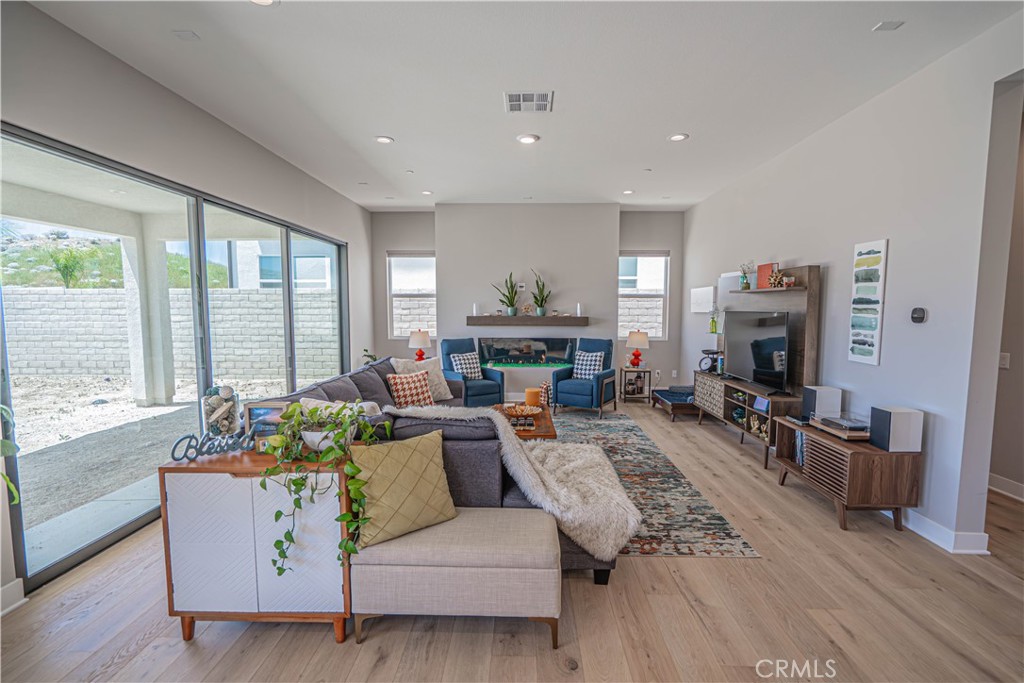 27871 Screenplay Place Valencia, CA 91381 - Photo 21 of 66