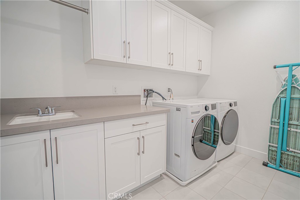 27871 Screenplay Place Valencia, CA 91381 - Photo 34 of 66