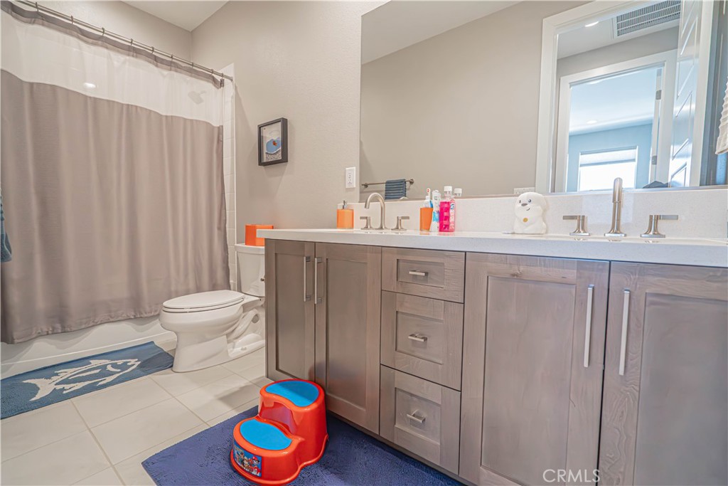 27871 Screenplay Place Valencia, CA 91381 - Photo 49 of 66