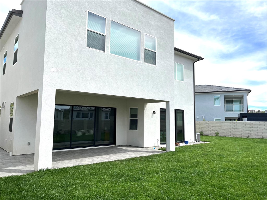 27871 Screenplay Place Valencia, CA 91381 - Photo 59 of 66