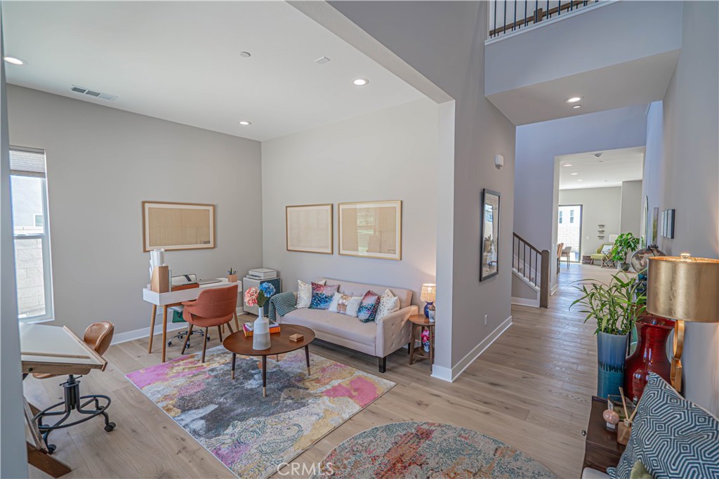 27871 Screenplay Place Valencia, CA 91381 - Photo 6 of 66