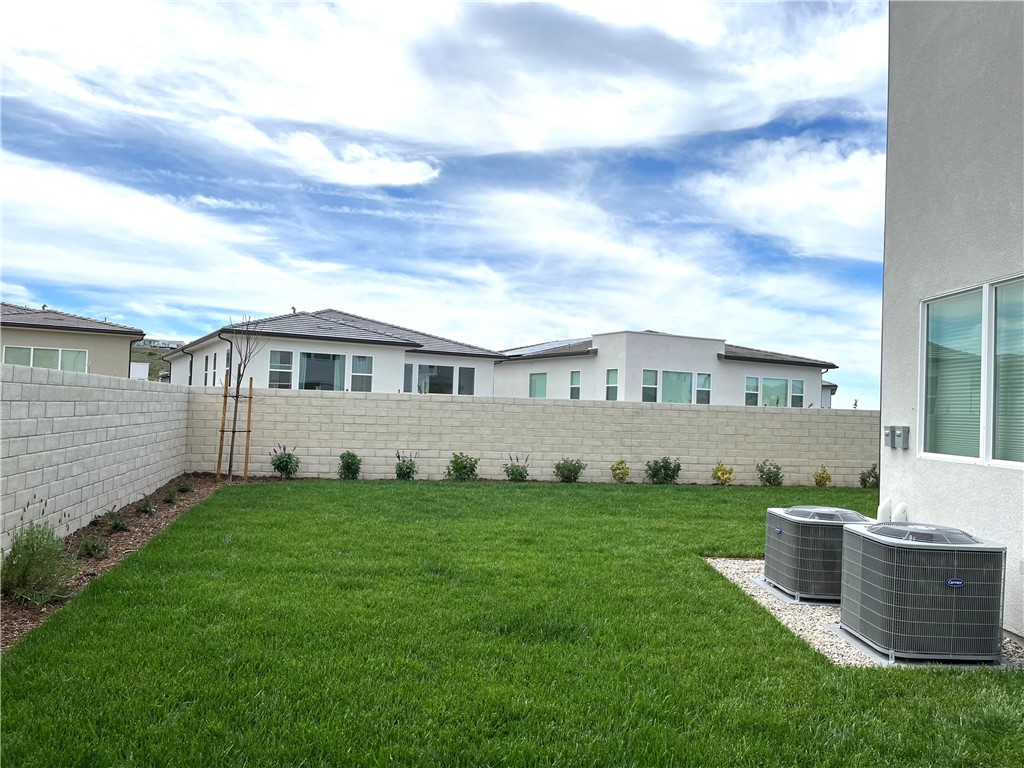 27871 Screenplay Place Valencia, CA 91381 - Photo 62 of 66