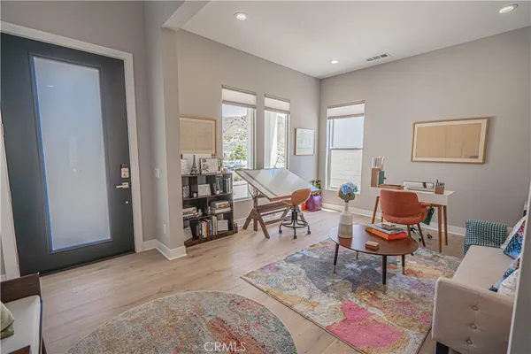$1,595,000 | 27871 Screenplay Place, Valencia, CA 91381