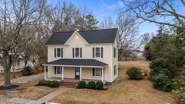 $250,000 | 230 Chavasse Avenue, Henderson, NC 27536