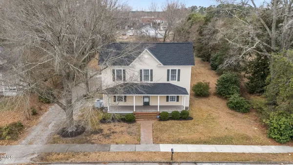 $250,000 | 230 Chavasse Avenue, Henderson, NC 27536