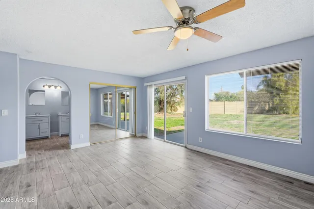 $450,000 | 17853 North 43rd Drive, Glendale, AZ 85308