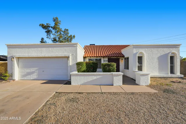 $450,000 | 17853 North 43rd Drive, Glendale, AZ 85308