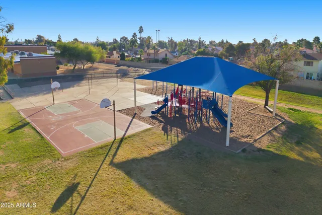 $450,000 | 17853 North 43rd Drive, Glendale, AZ 85308
