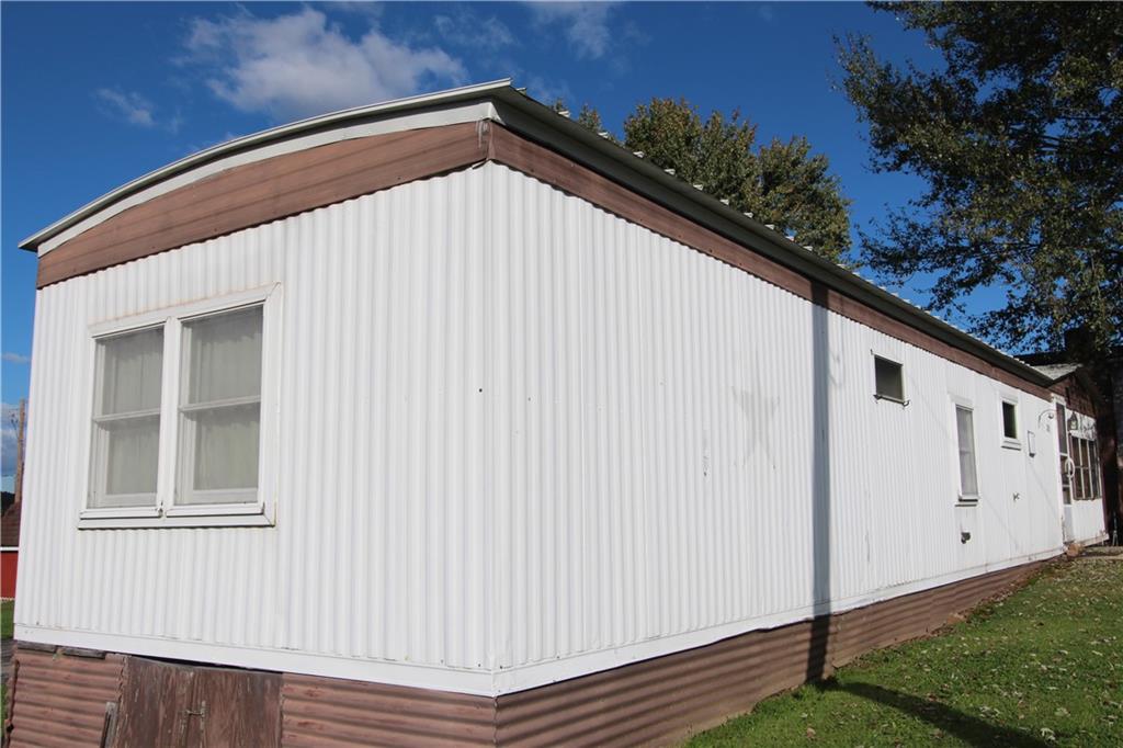 851 Nature Run Road Ligonier, PA 15658 - Photo 3 of 9 Gallery Image 3