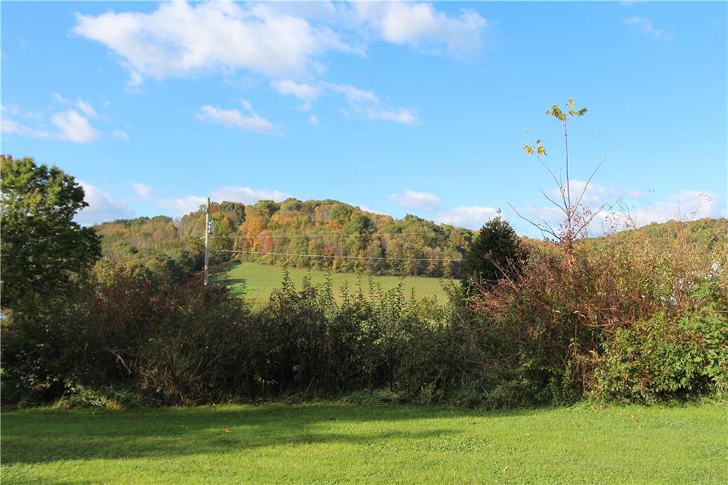 851 Nature Run Road Ligonier, PA 15658 - Photo 4 of 9 Gallery Image 4