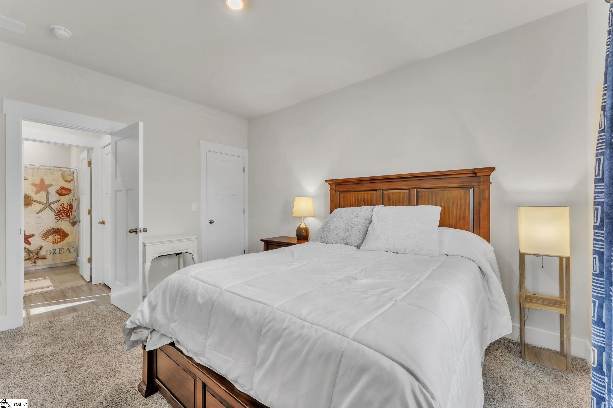 328 Roderick Lane Greenville, SC 29605 - Photo 14 of 31
