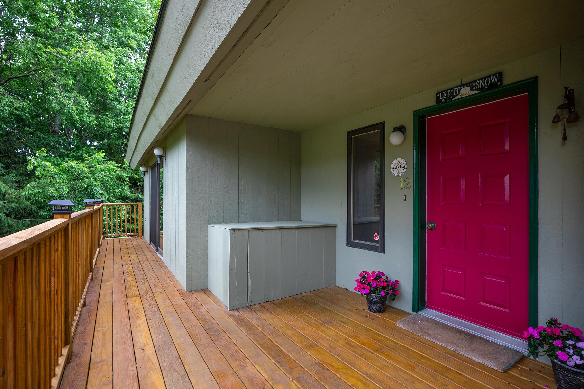 12 Stratton Ridge Road Winhall, VT 05340 - Photo 4 of 37