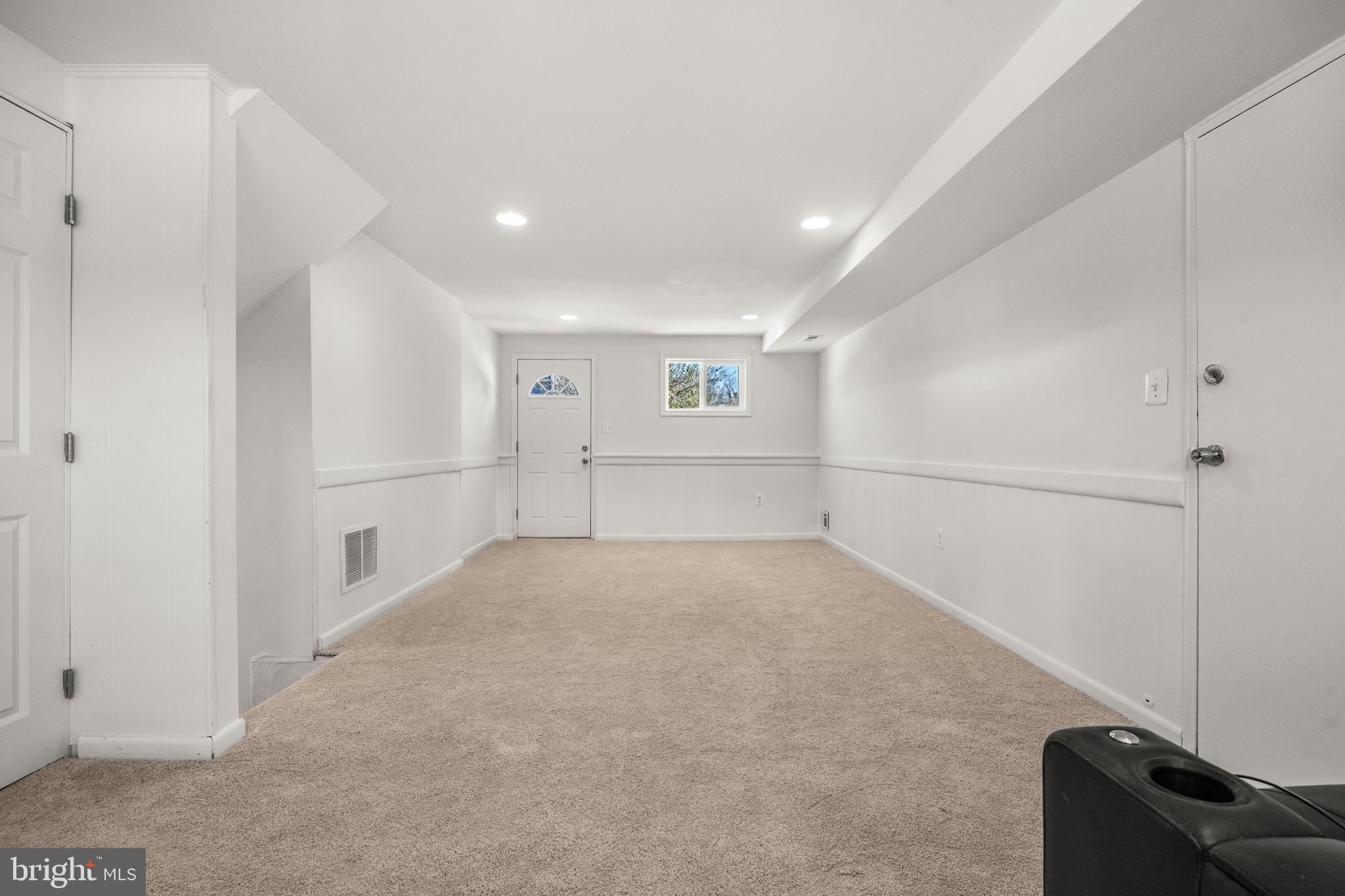 8100 Oxon Hill Road Fort Washington, MD 20744 - Photo 24 of 40