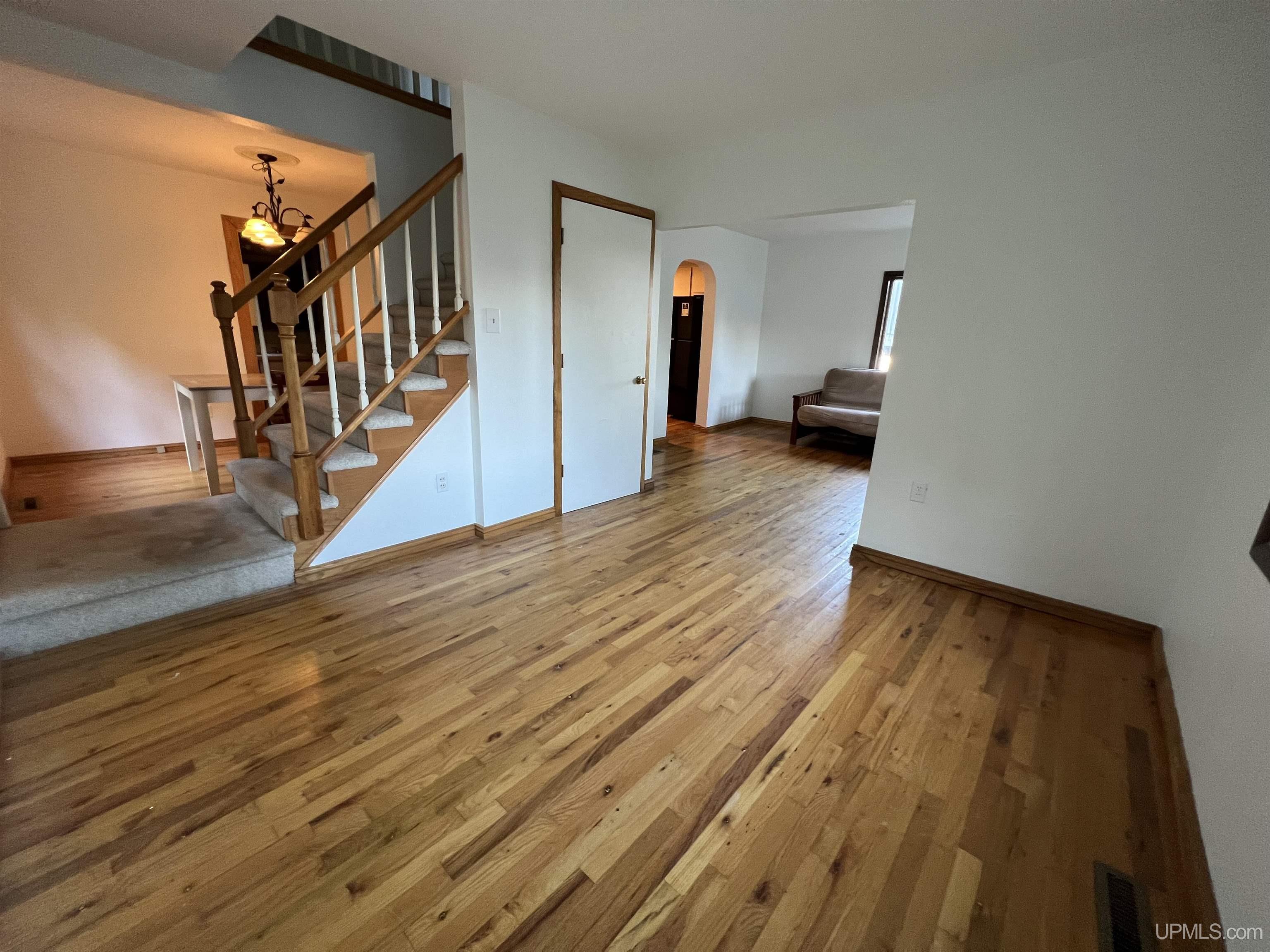 214 Hickory Street Munising, MI 49862 - Photo 10 of 26