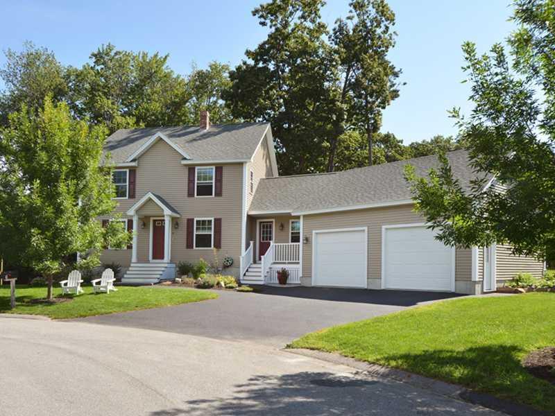 9 Blueberry Road Cape Elizabeth, ME 04107 - Photo 16 of 16 Exterior Front.