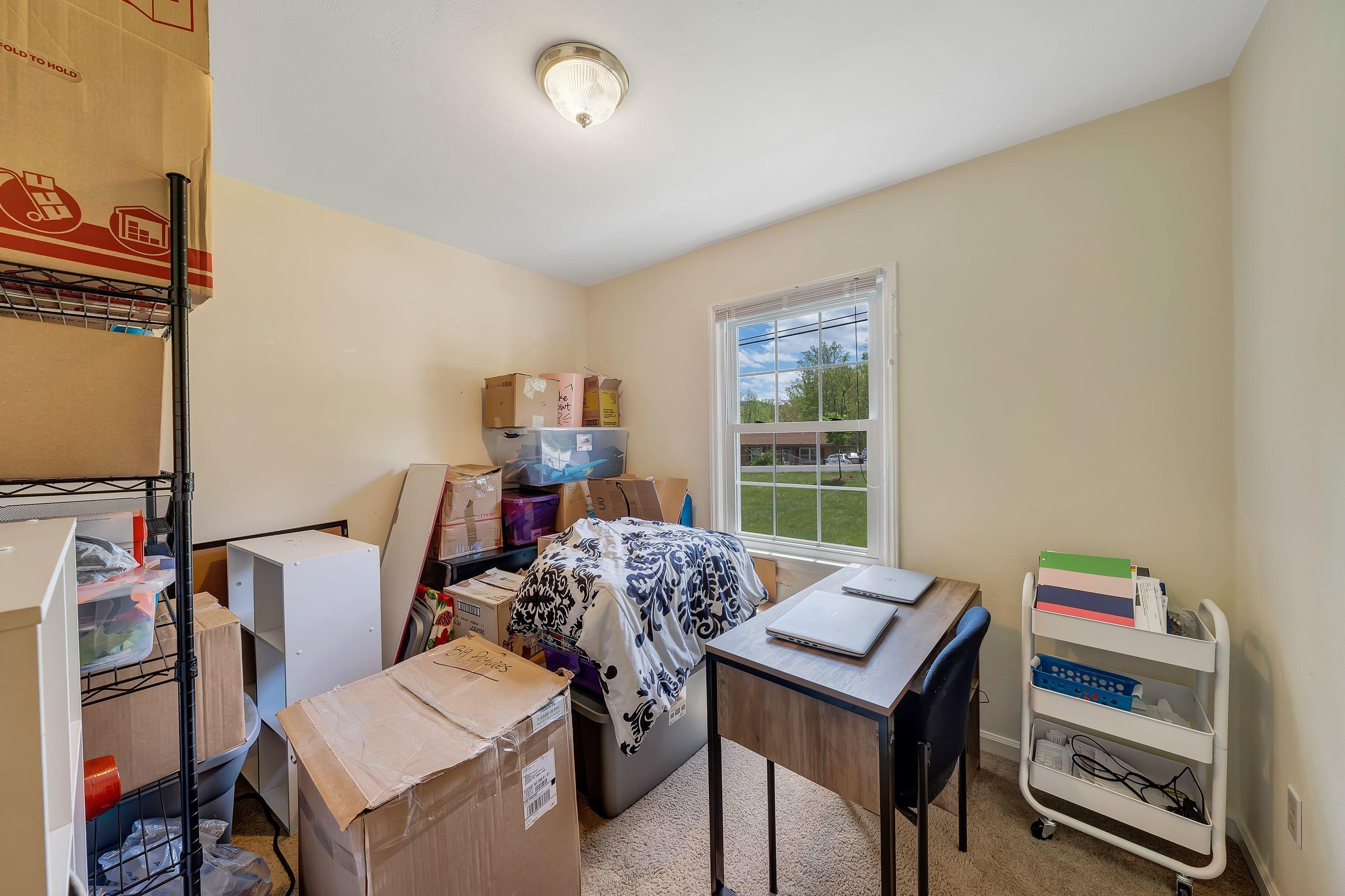 3876 Pitzer Road Roanoke, VA 24014 - Photo 23 of 25 uDfeNb9g