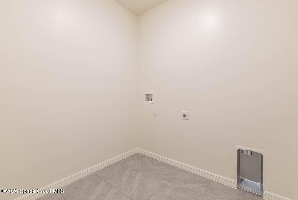 1863 Farmhouse Road Southeast Palm Bay, FL 32909 - Photo 24 of 44 a view of small space